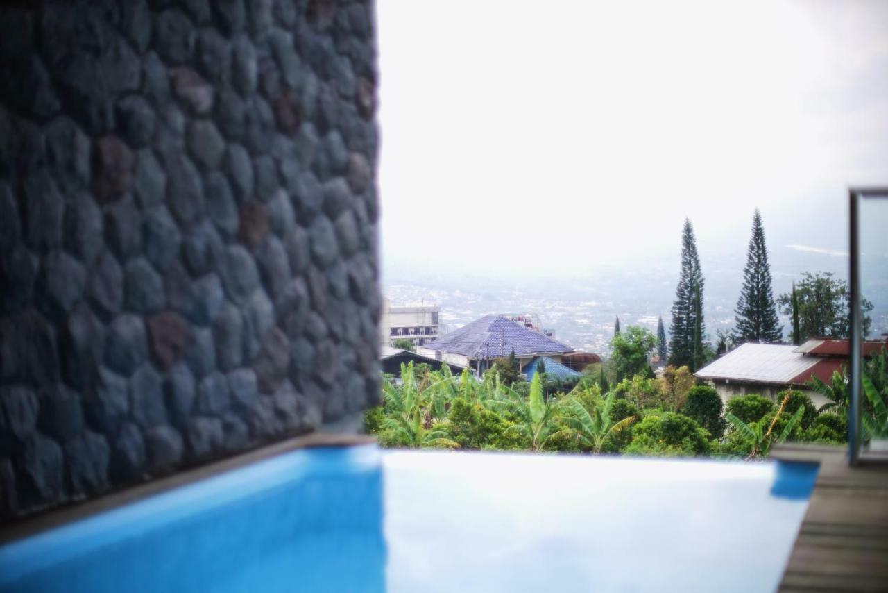 The Cendana Villa'S Batu  Exteriér fotografie